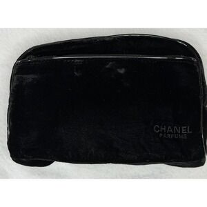 Chanel Parfume Black Velvet Cosmetic Toiletries Bag 2 Pockets Perfume EUC